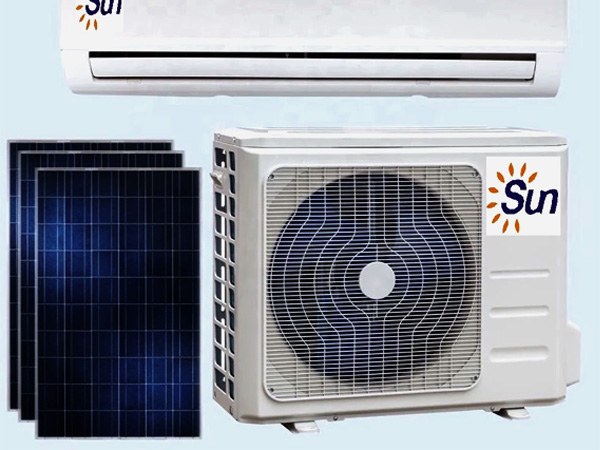 Solar-powered air conditioning unit with solar panels